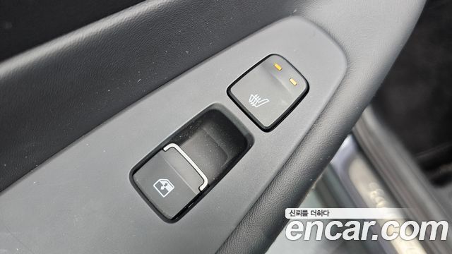 Hyundai Santa Fe Gasoline 2.5T 2WD Prestige 2021 — фото 35