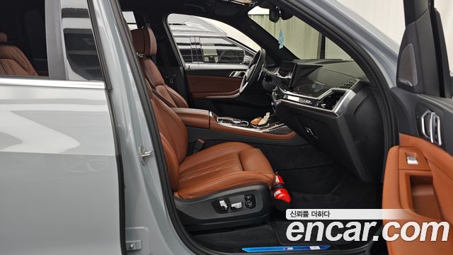 BMW X7 (G07) xDrive 40i M Sport 7STR 2025 — фото 11