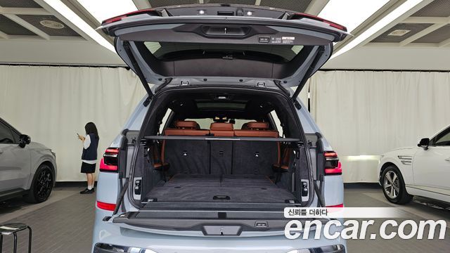BMW X7 (G07) xDrive 40i M Sport 7STR 2025 — фото 20