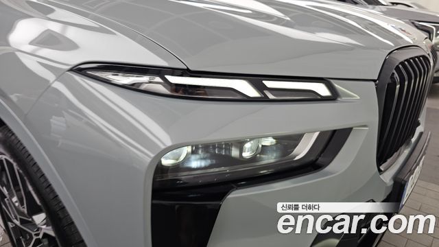 BMW X7 (G07) xDrive 40i M Sport 7STR 2025 — фото 22