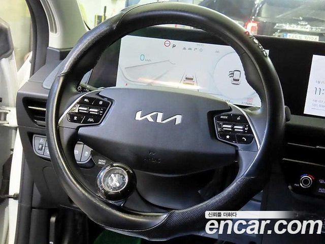 Kia EV6 Long Range 4WD Air 2024 — фото 8