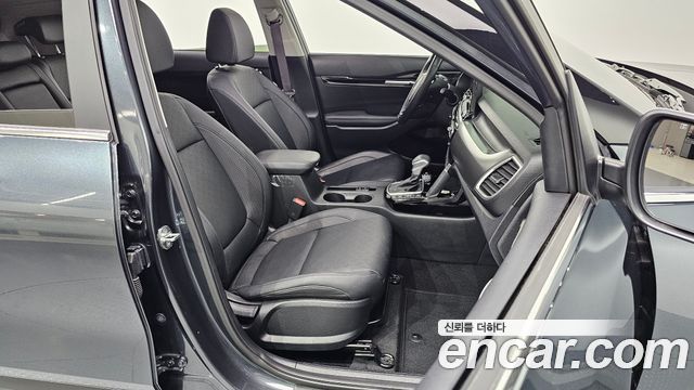 Kia Seltos Gasoline 1.6 Turbo 4WD Signature 2023 — фото 10