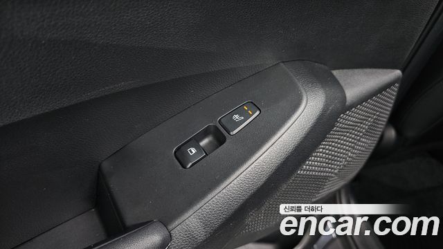 Kia Seltos Gasoline 1.6 Turbo 4WD Signature 2023 — фото 19