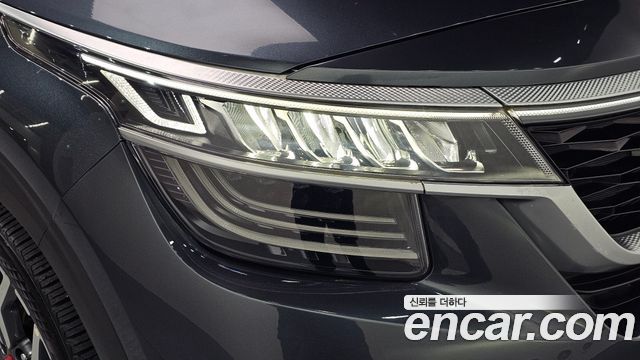 Kia Seltos Gasoline 1.6 Turbo 4WD Signature 2023 — фото 22