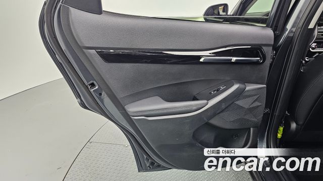 Kia Seltos Gasoline 1.6 Turbo 4WD Signature 2023 — фото 25