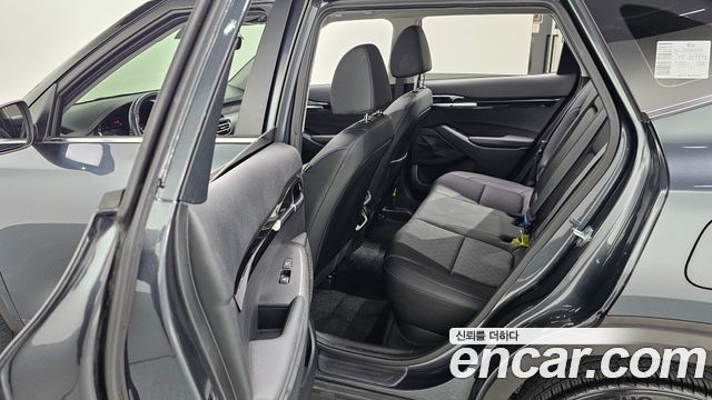 Kia Seltos Gasoline 1.6 Turbo 4WD Signature 2023 — фото 28