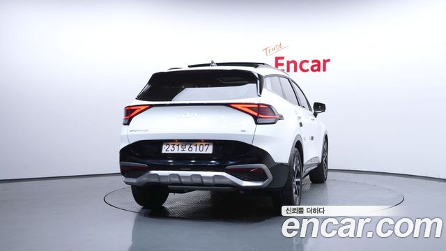 Kia Sportage Hybrid (V) Signature 2WD 2023 — фото 4