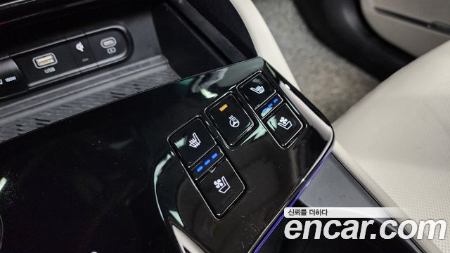 Kia Sportage Hybrid (V) Signature 2WD 2023 — фото 16