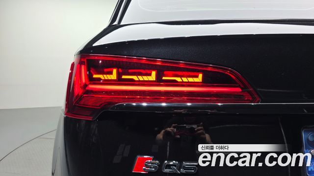 Audi SQ5 (FY) 3.0 TFSI Quattro 2021 — фото 23