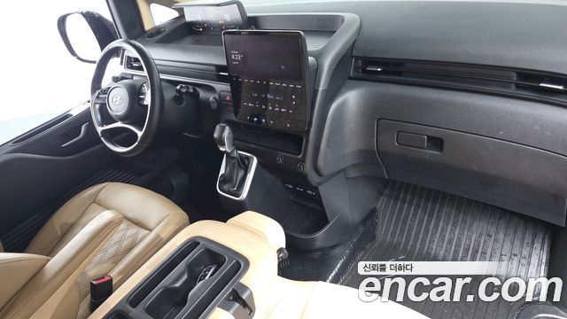 Hyundai Staria Cargo 3-Seater Modern 2023 — фото 7