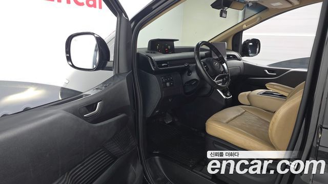 Hyundai Staria Cargo 3-Seater Modern 2023 — фото 10