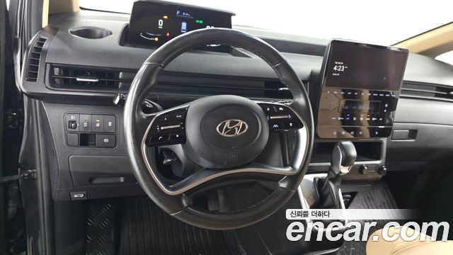 Hyundai Staria Cargo 3-Seater Modern 2023 — фото 12
