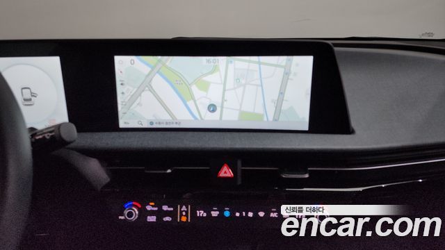 Kia EV6 Long Range Air 2023 — фото 12