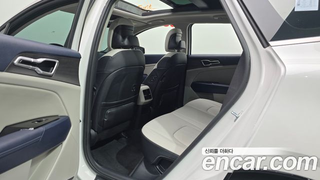 Kia Sportage (V) LPG 2.0 2WD Signature 2024 — фото 11