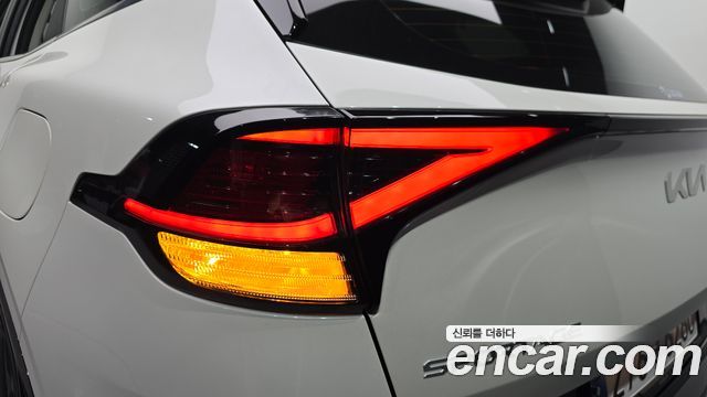 Kia Sportage (V) LPG 2.0 2WD Signature 2024 — фото 23