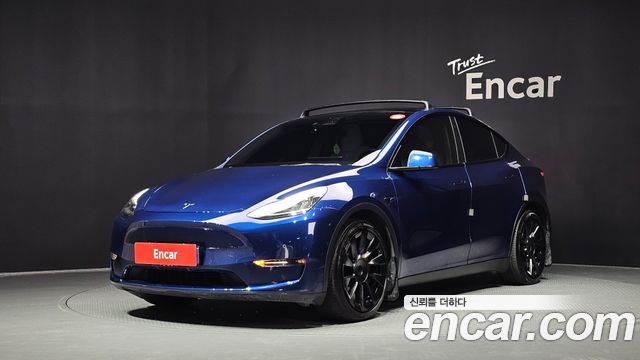 Tesla Model Y Long Range AWD