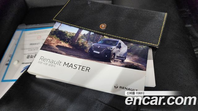 Renault Korea Master 2.3 Van L 2020 — фото 18