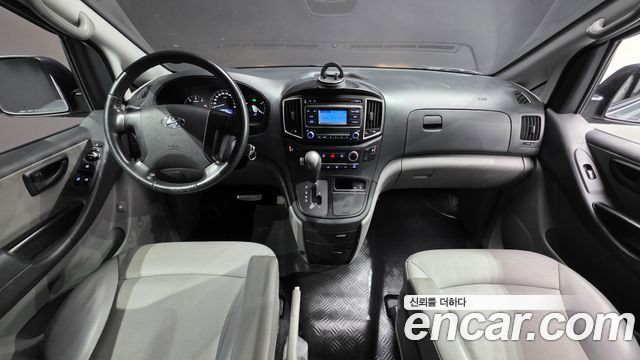 Hyundai Grand Starex Van 5-Seater Smart 2021 — фото 7
