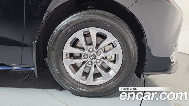 Toyota Sienna (IV) 2.5 Hybrid AWD 2024 — фото 5