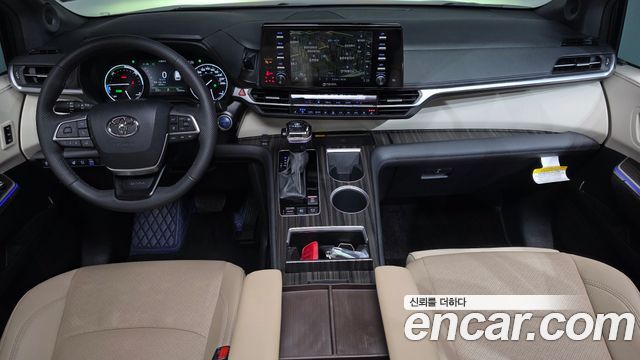 Toyota Sienna (IV) 2.5 Hybrid AWD 2024 — фото 7