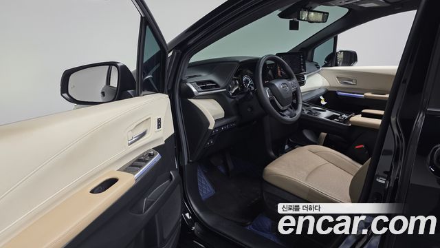 Toyota Sienna (IV) 2.5 Hybrid AWD 2024 — фото 10