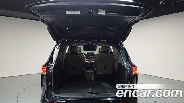 Toyota Sienna (IV) 2.5 Hybrid AWD 2024 — фото 20