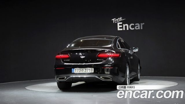 Mercedes-Benz E-Class (W213) E450 4MATIC Coupe 2021 — фото 4