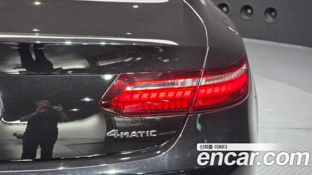 Mercedes-Benz E-Class (W213) E450 4MATIC Coupe 2021 — фото 23