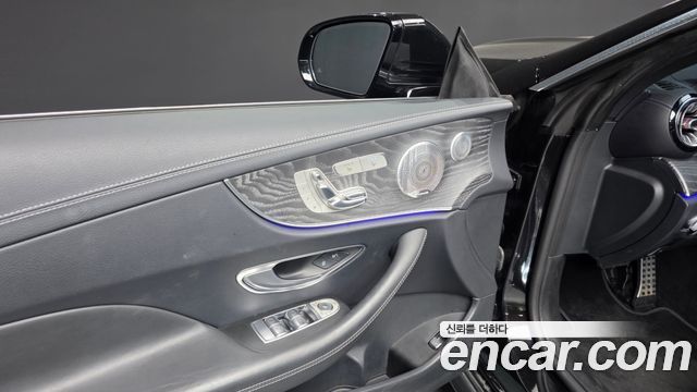 Mercedes-Benz E-Class (W213) E450 4MATIC Coupe 2021 — фото 26