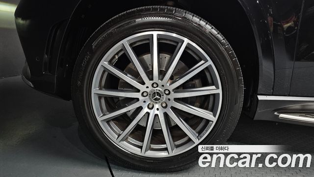 Mercedes-Benz GLS-Class (X167) GLS580 4MATIC 2022 — фото 5