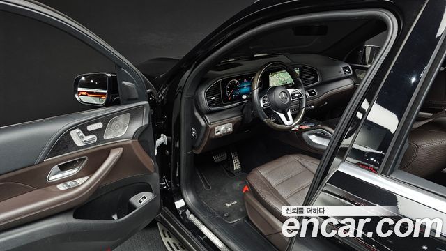 Mercedes-Benz GLS-Class (X167) GLS580 4MATIC 2022 — фото 11