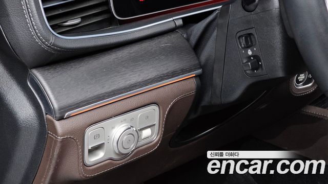 Mercedes-Benz GLS-Class (X167) GLS580 4MATIC 2022 — фото 14