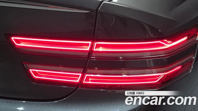 Genesis G80 (RG3) Gasoline 3.5 Turbo 2WD 2022 — фото 23