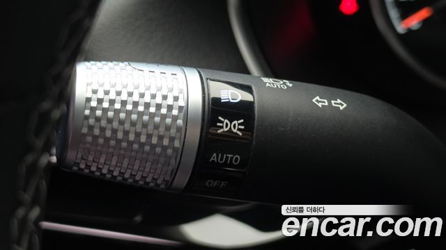 Genesis G80 (RG3) Gasoline 3.5 Turbo 2WD 2022 — фото 29