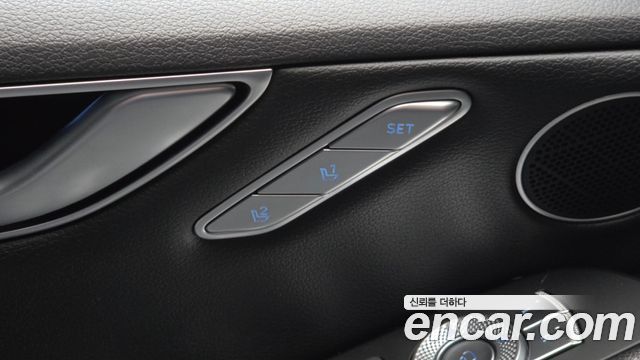 Genesis G80 (RG3) Gasoline 3.5 Turbo 2WD 2022 — фото 31
