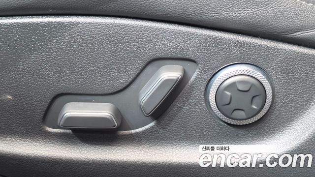 Genesis G80 (RG3) Gasoline 3.5 Turbo 2WD 2022 — фото 32
