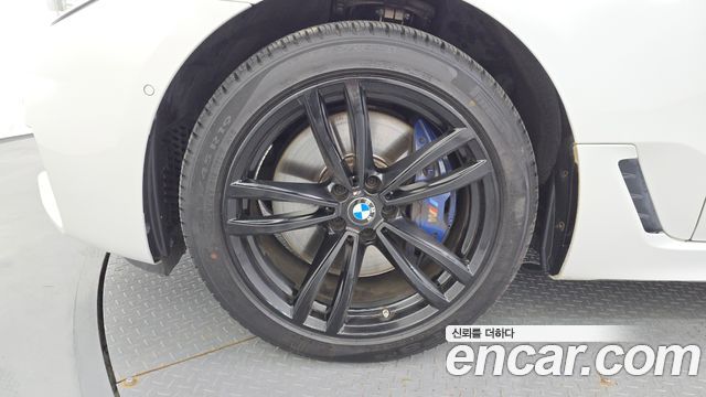 BMW 6 Series GT (G32) 630i xDrive M Sport 2020 — фото 21