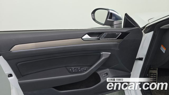 Volkswagen Arteon 2.0 TDI Prestige 2019 — фото 24