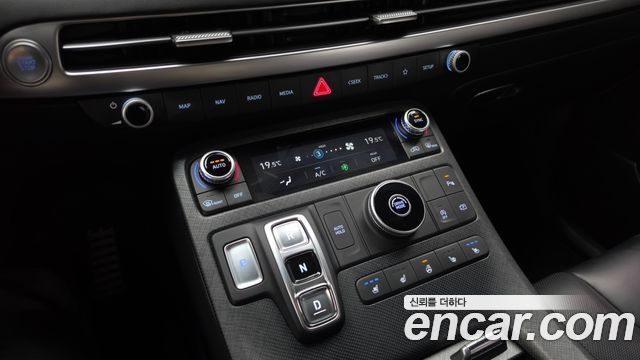 Hyundai Palisade Gasoline 3.8 2WD Prestige 2024 — фото 9
