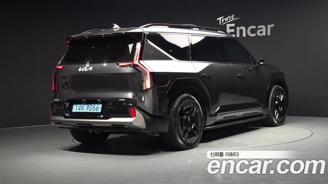 Kia EV9 Long Range 4WD GT Line 2025 — фото 2