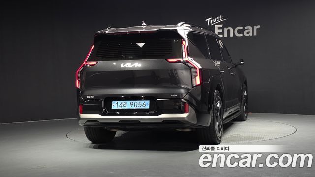 Kia EV9 Long Range 4WD GT Line 2025 — фото 4