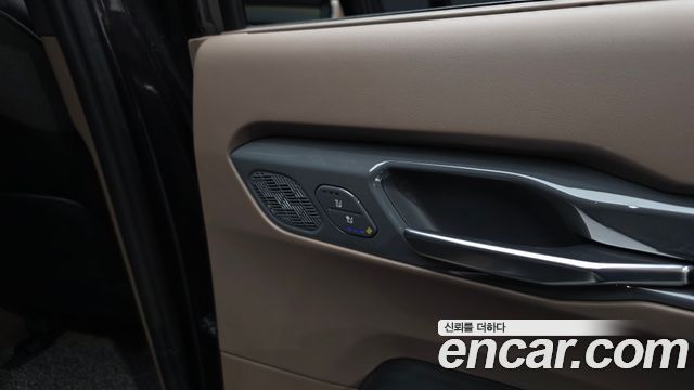 Kia EV9 Long Range 4WD GT Line 2025 — фото 23