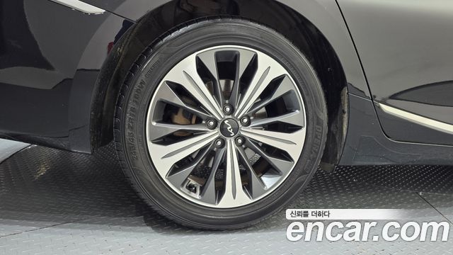 Kia K8 Hybrid Noblesse 2022 — фото 5