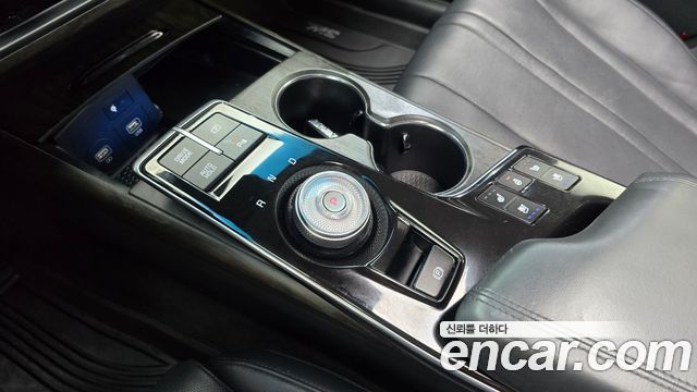 Kia K8 Hybrid Noblesse 2022 — фото 9