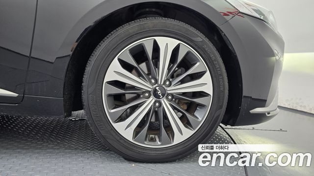 Kia K8 Hybrid Noblesse 2022 — фото 21