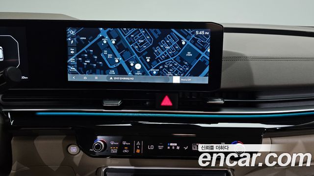 Kia Carnival (IV) HEV 4-Seater Hi Limousine Signature 2025 — фото 14