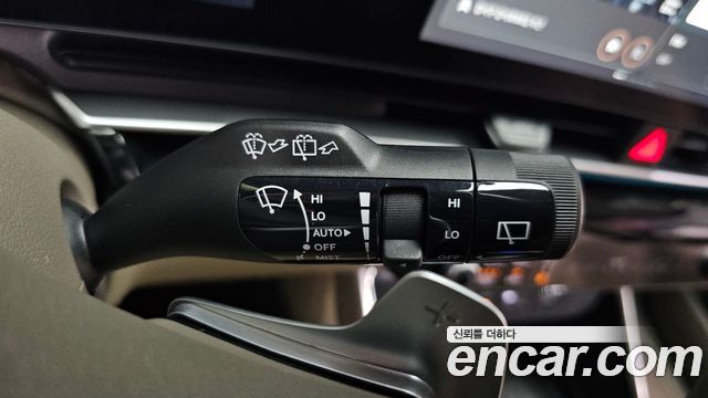Kia Carnival (IV) HEV 4-Seater Hi Limousine Signature 2025 — фото 18