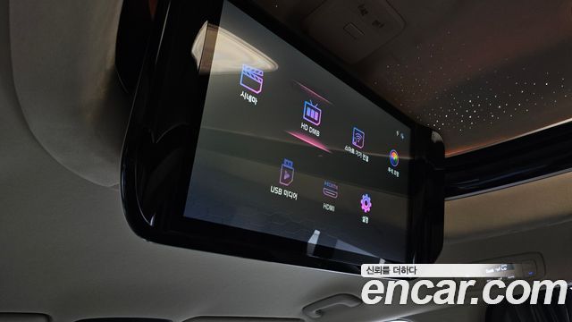 Kia Carnival (IV) HEV 4-Seater Hi Limousine Signature 2025 — фото 35