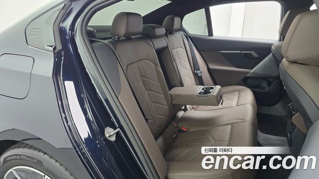 BMW 5 Series (G60) 520i M Sport 2024 — фото 11