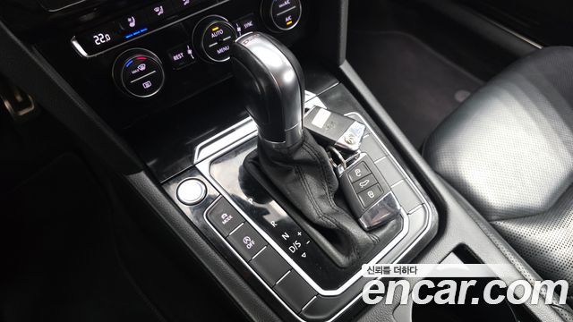 Volkswagen Arteon 2.0 TDI Premium 2019 — фото 9